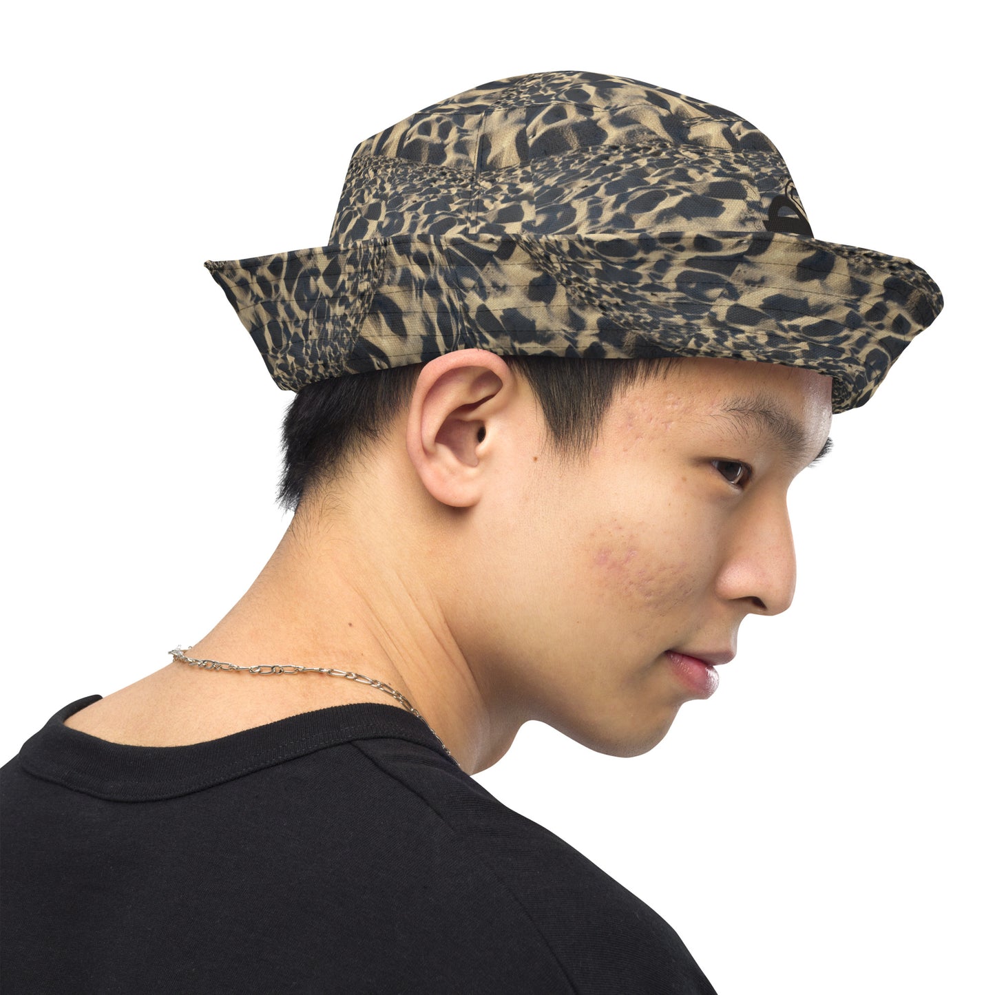 Busy Beach Reversible bucket hat