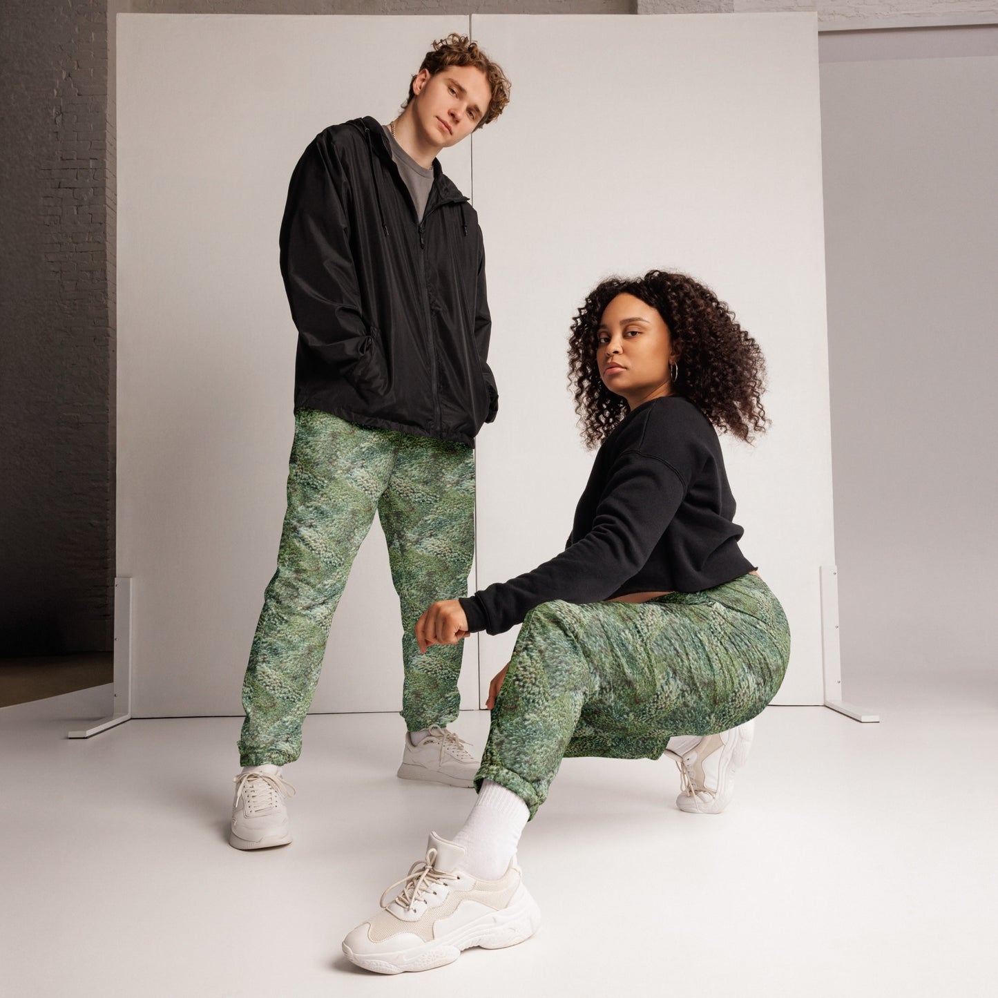 Leafy Print Pants